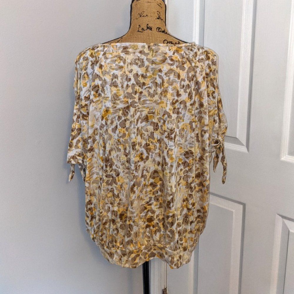 rafaella cold shoulder top - Picture 3 of 4